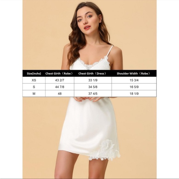 Medium White Pajama Slit and Robe - Picture 3 of 4